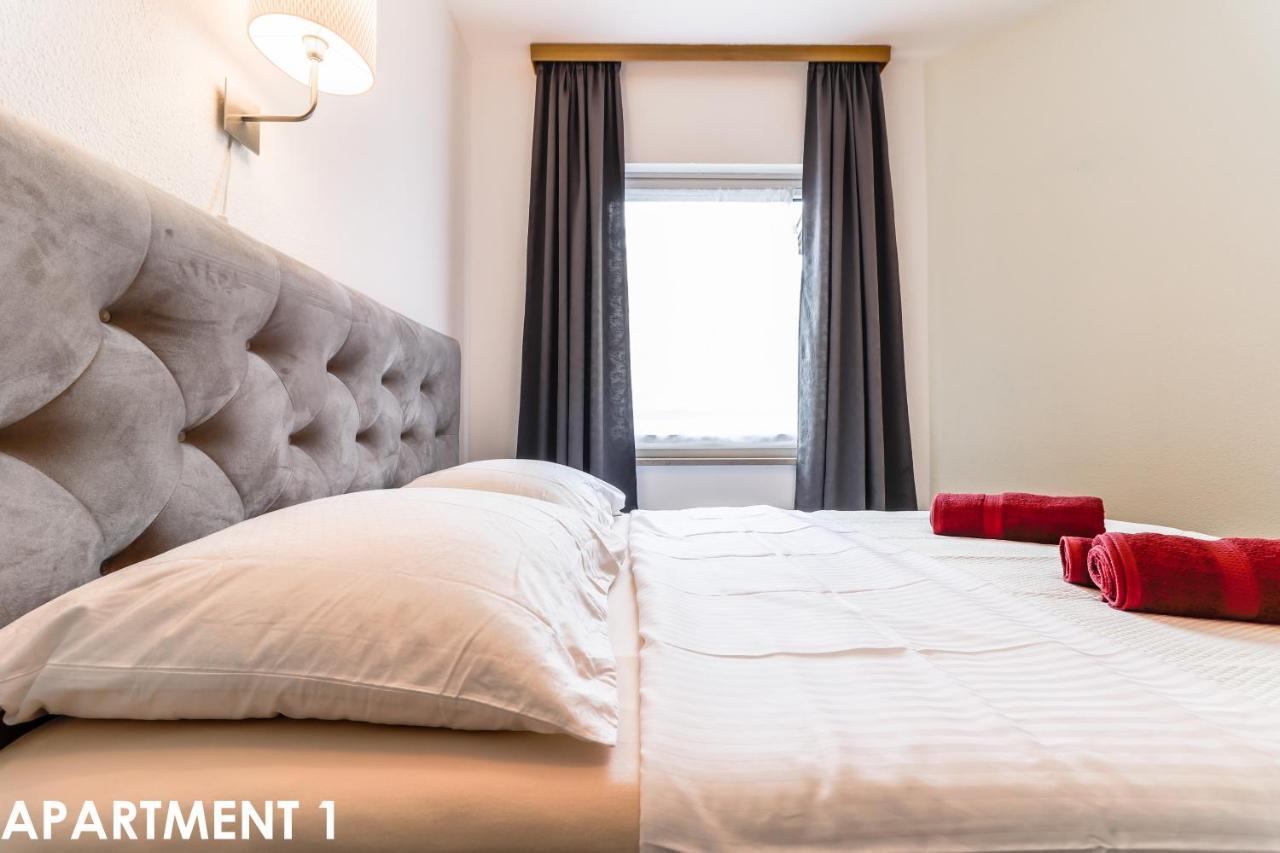 Maestral Apartments Vrsar Ngoại thất bức ảnh